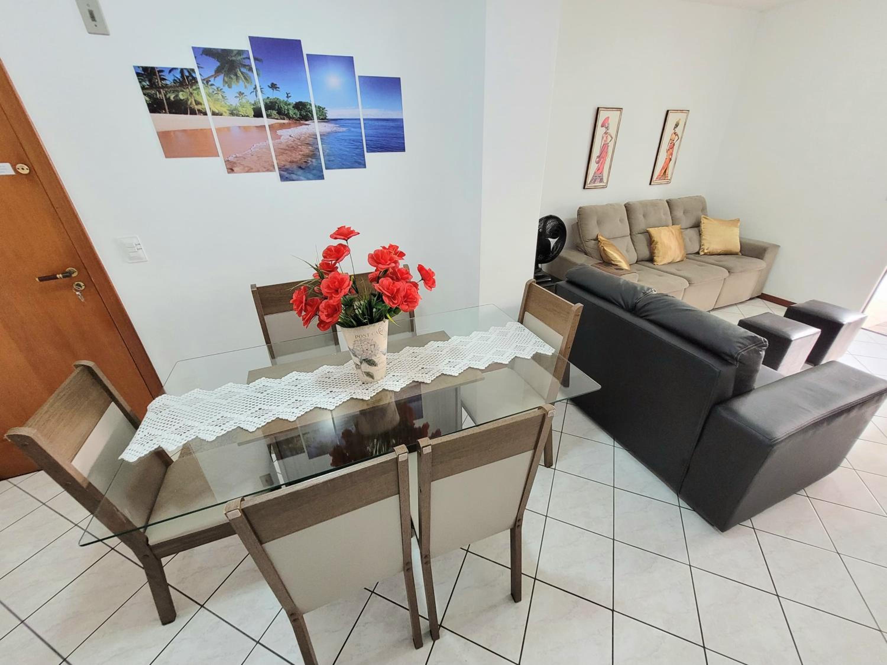 Apartamento 200 metros da praia 03 quartos com ar condicionado - Meia Praia - Itapema