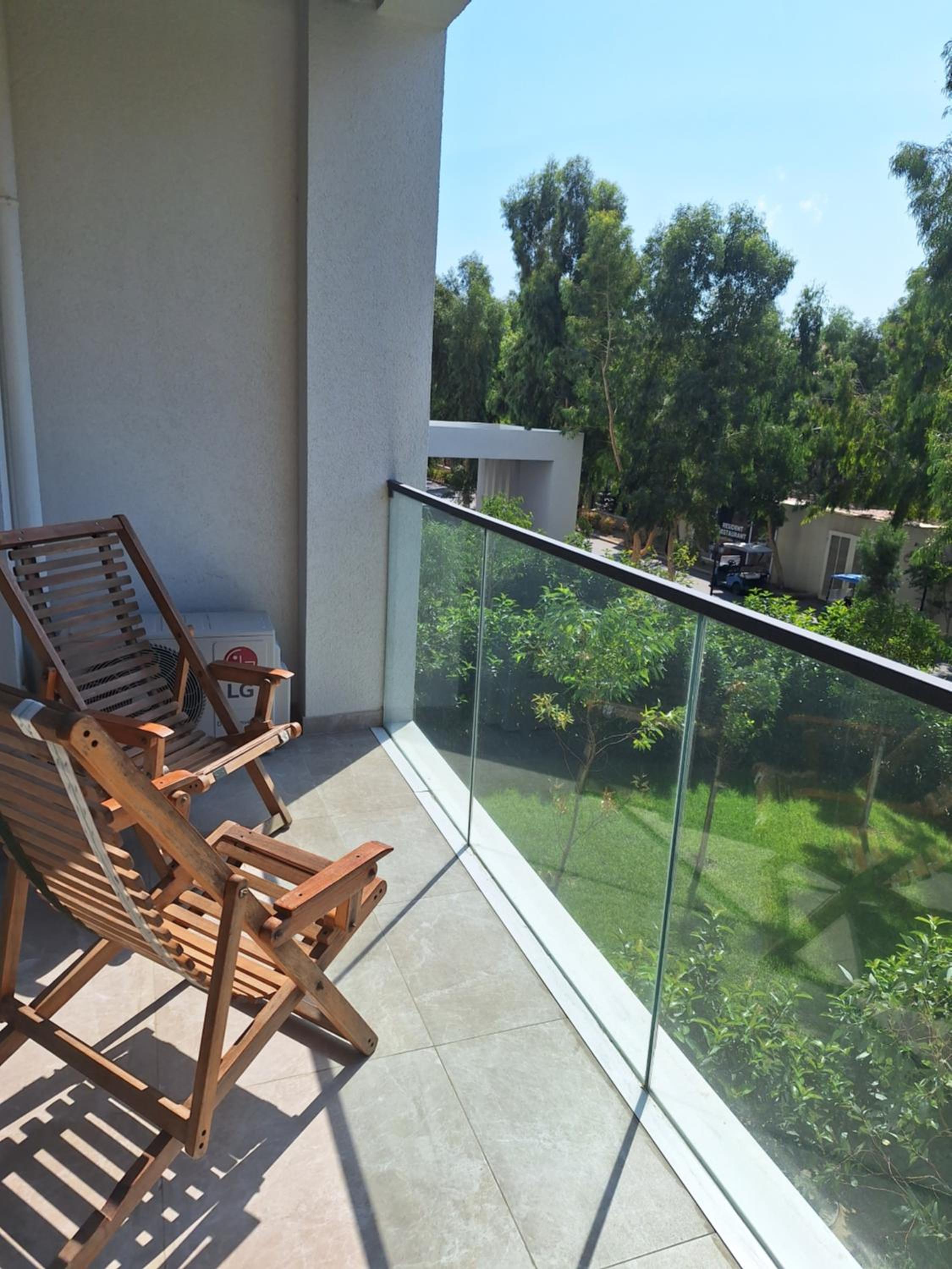 Sea breez Park Residence 1