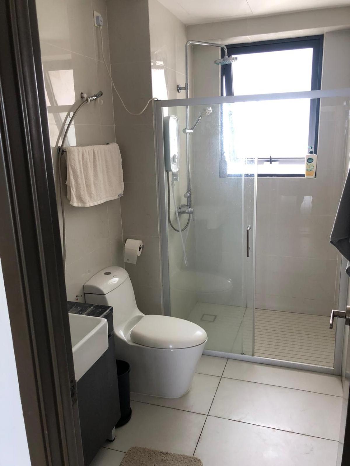 Minsu 3 Bedroom and 3 Bathroom, City Center, Beach, shopping, relax in Danga Bay, Johor Bahru