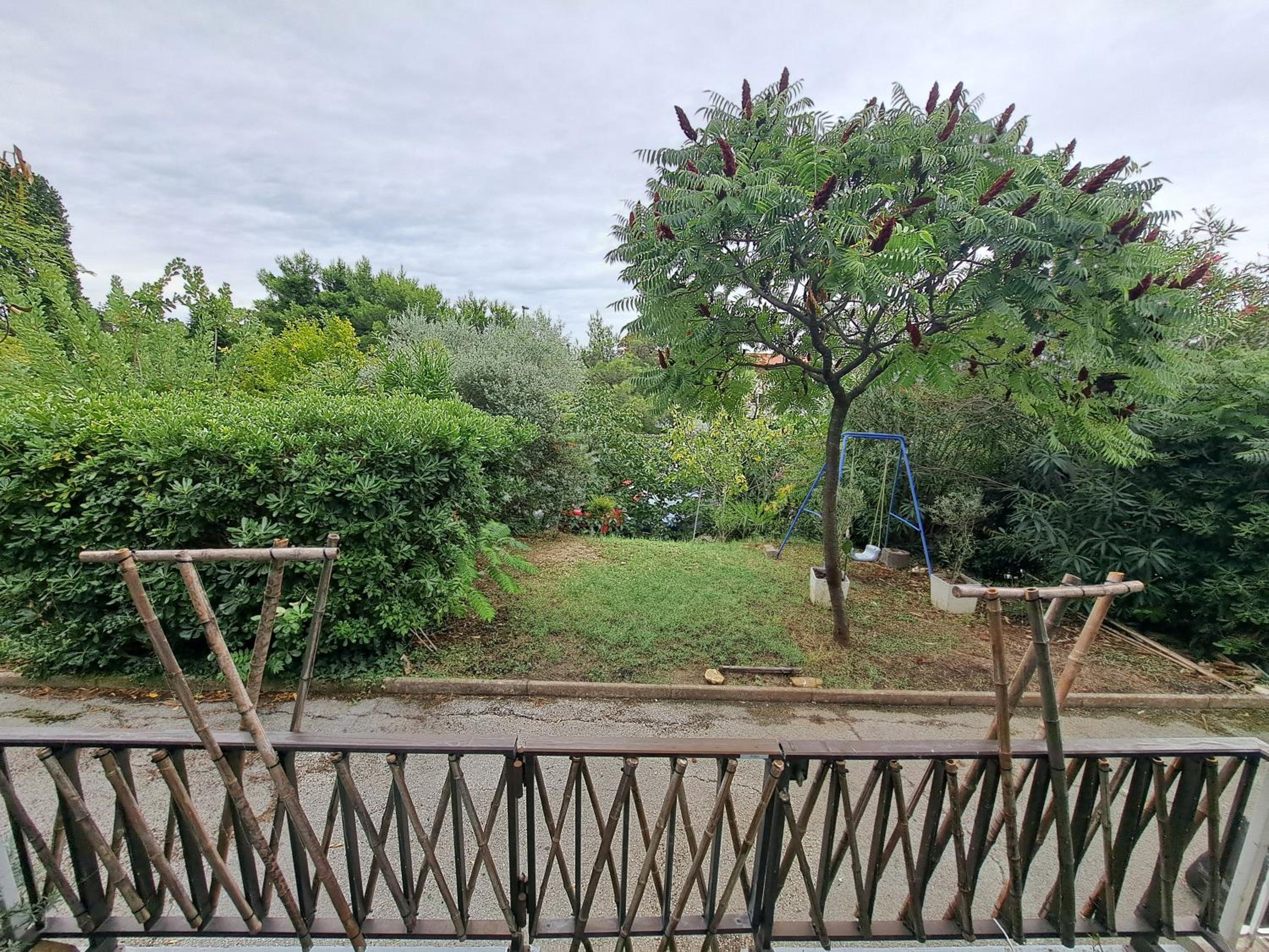 Apartma Čebelica
