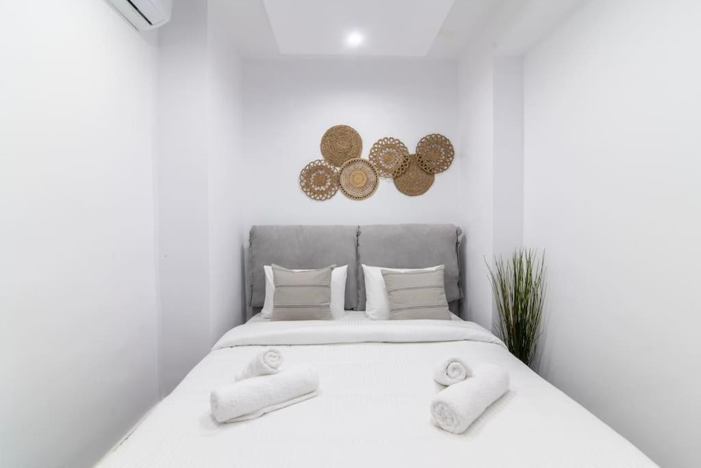 Mila Hidden GEM Apart in Kolonaki with backyard