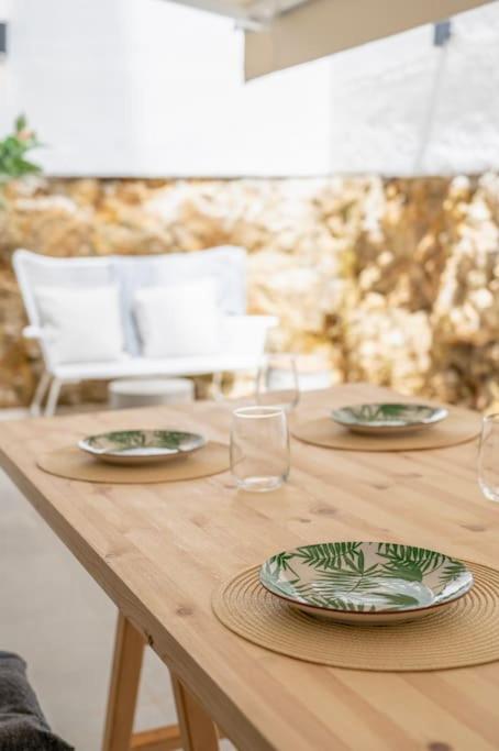 Mila Hidden GEM Apart in Kolonaki with backyard