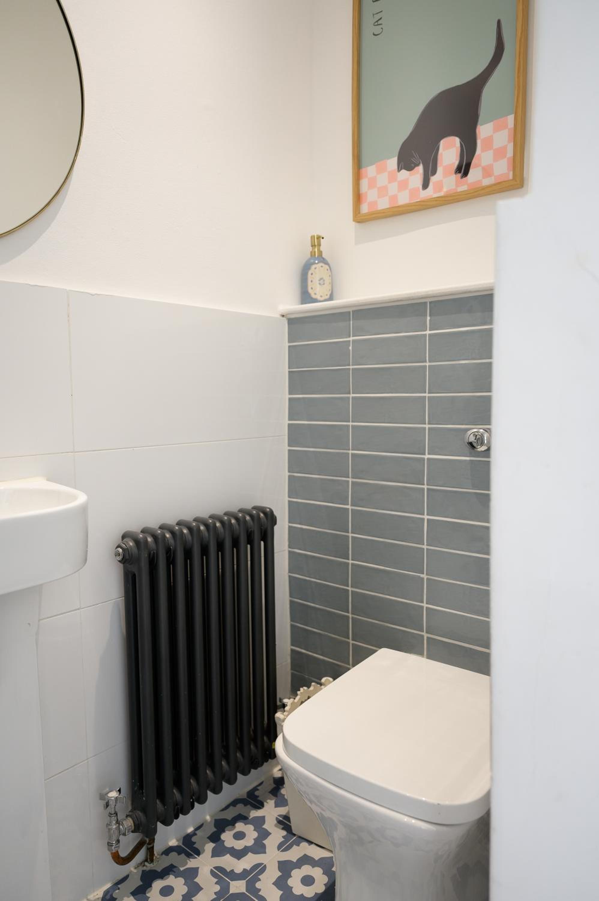Entire Home - Classic Chelsea Town House Maisonette