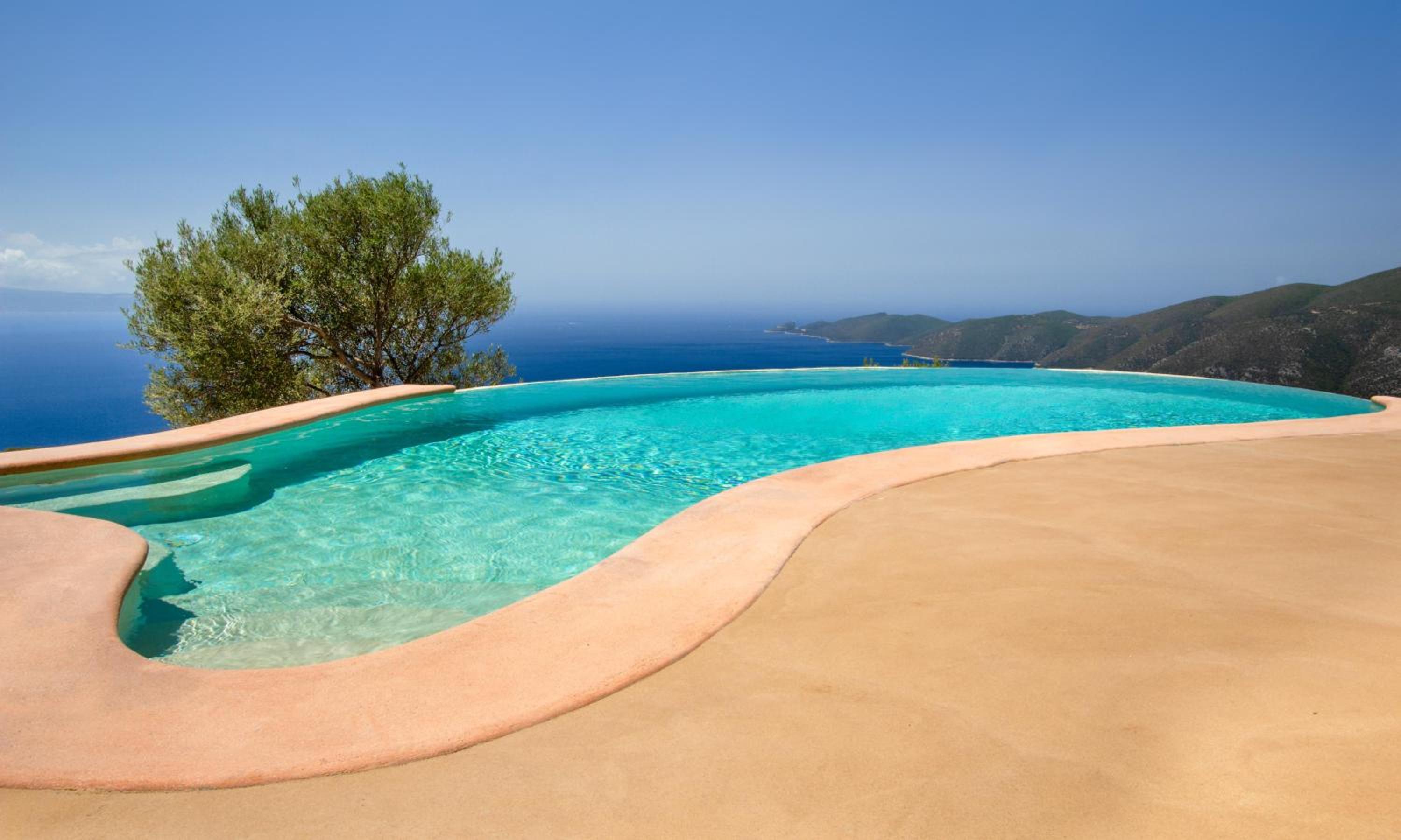 Heliopetra Luxury Villa Lefkas
