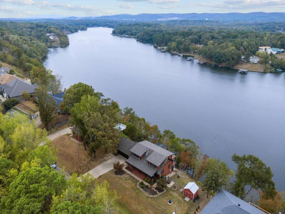 Medinah Sunset Cabin