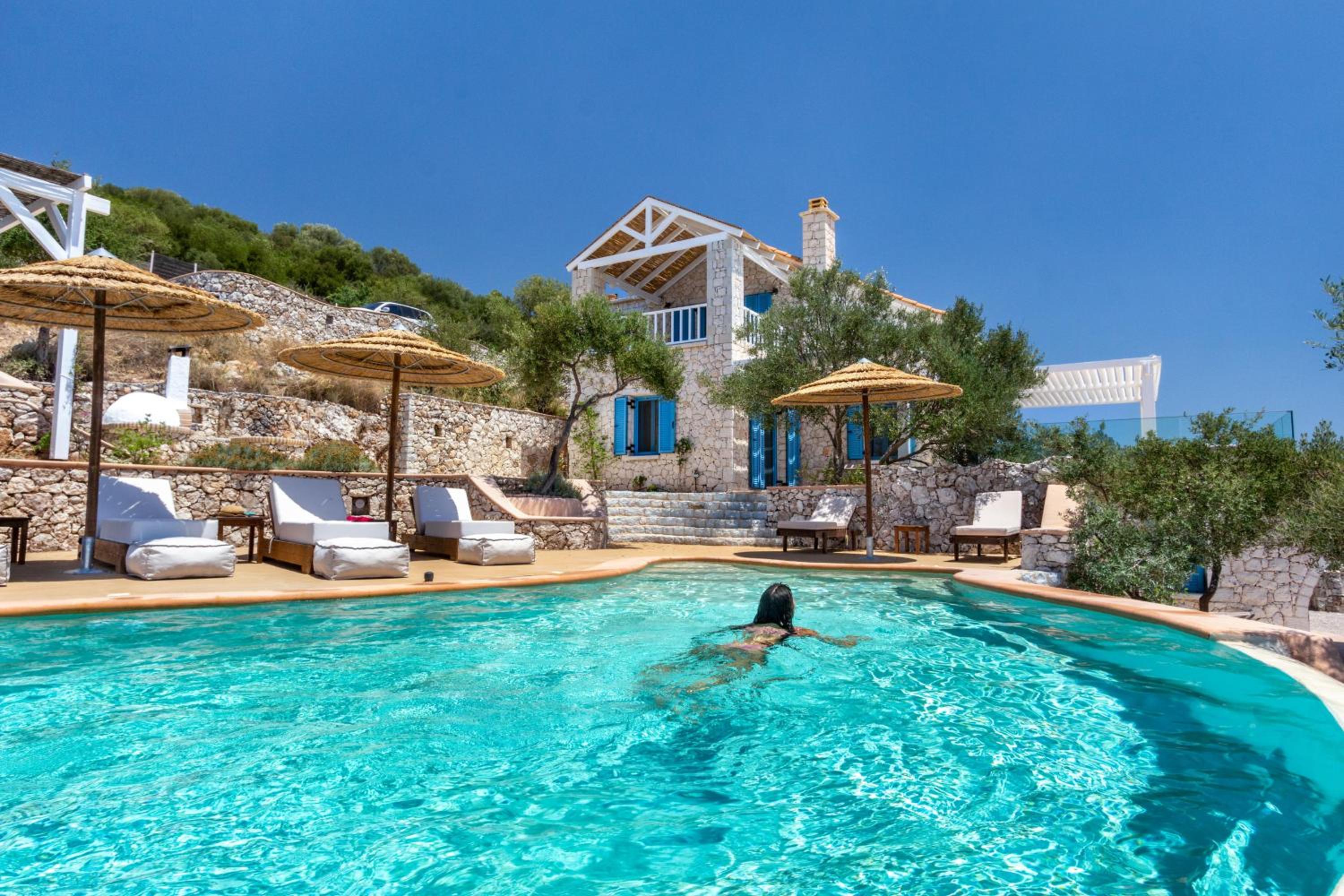 Heliopetra Luxury Villa Lefkas