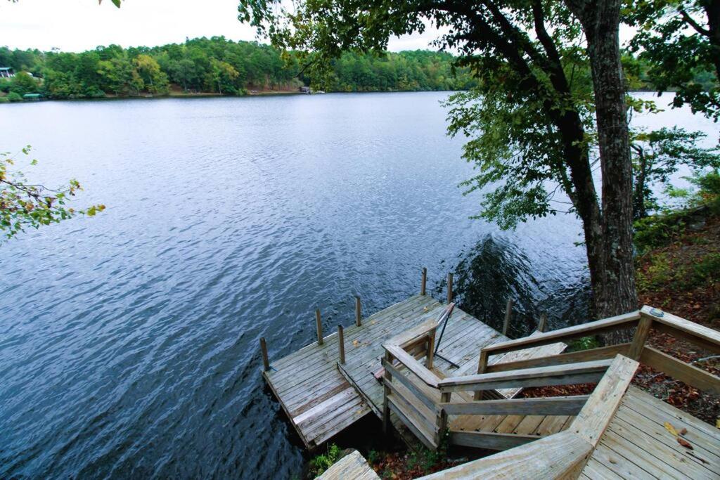Medinah Sunset Cabin