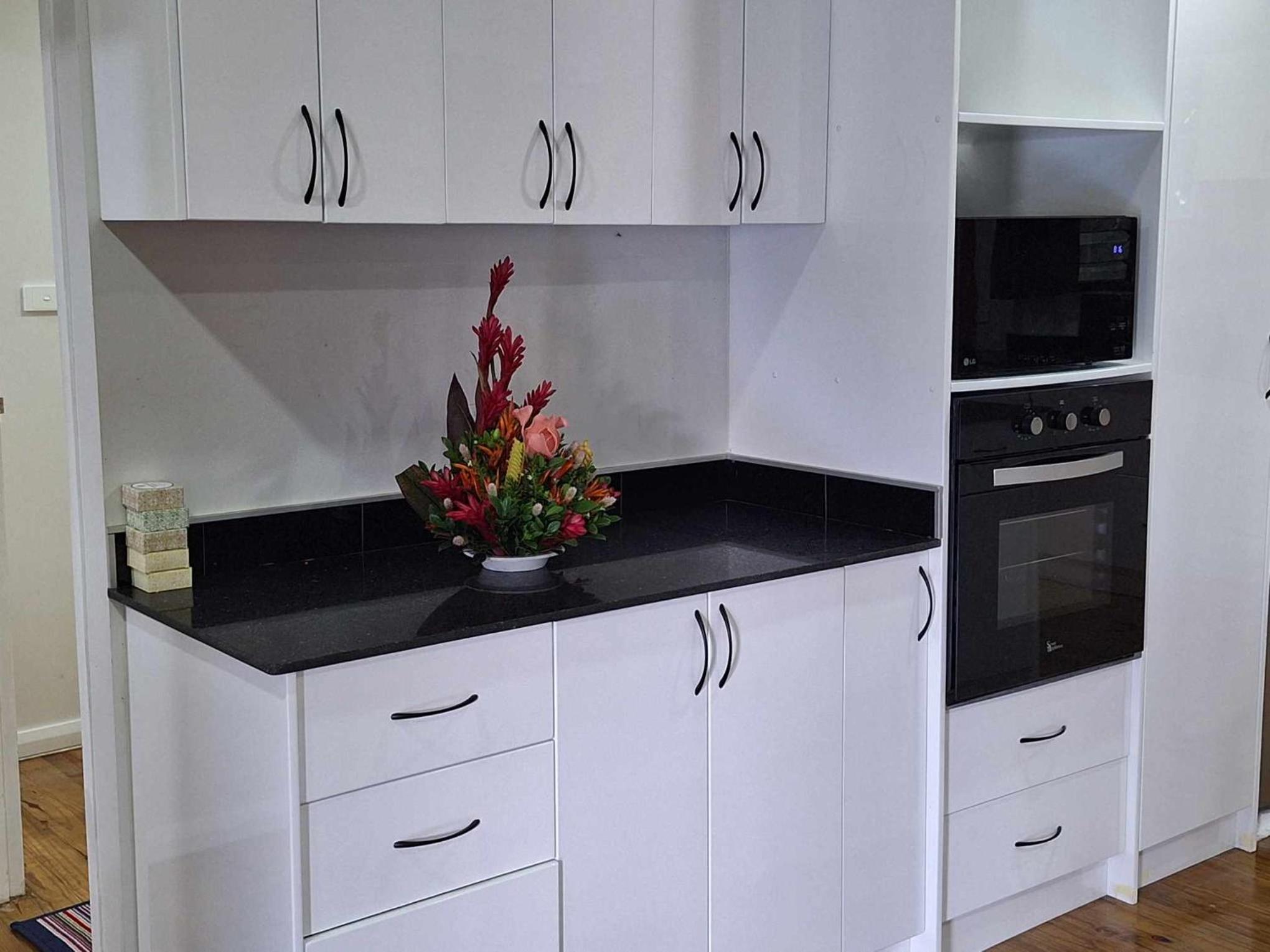 Bougainvillea Apartments & BnB