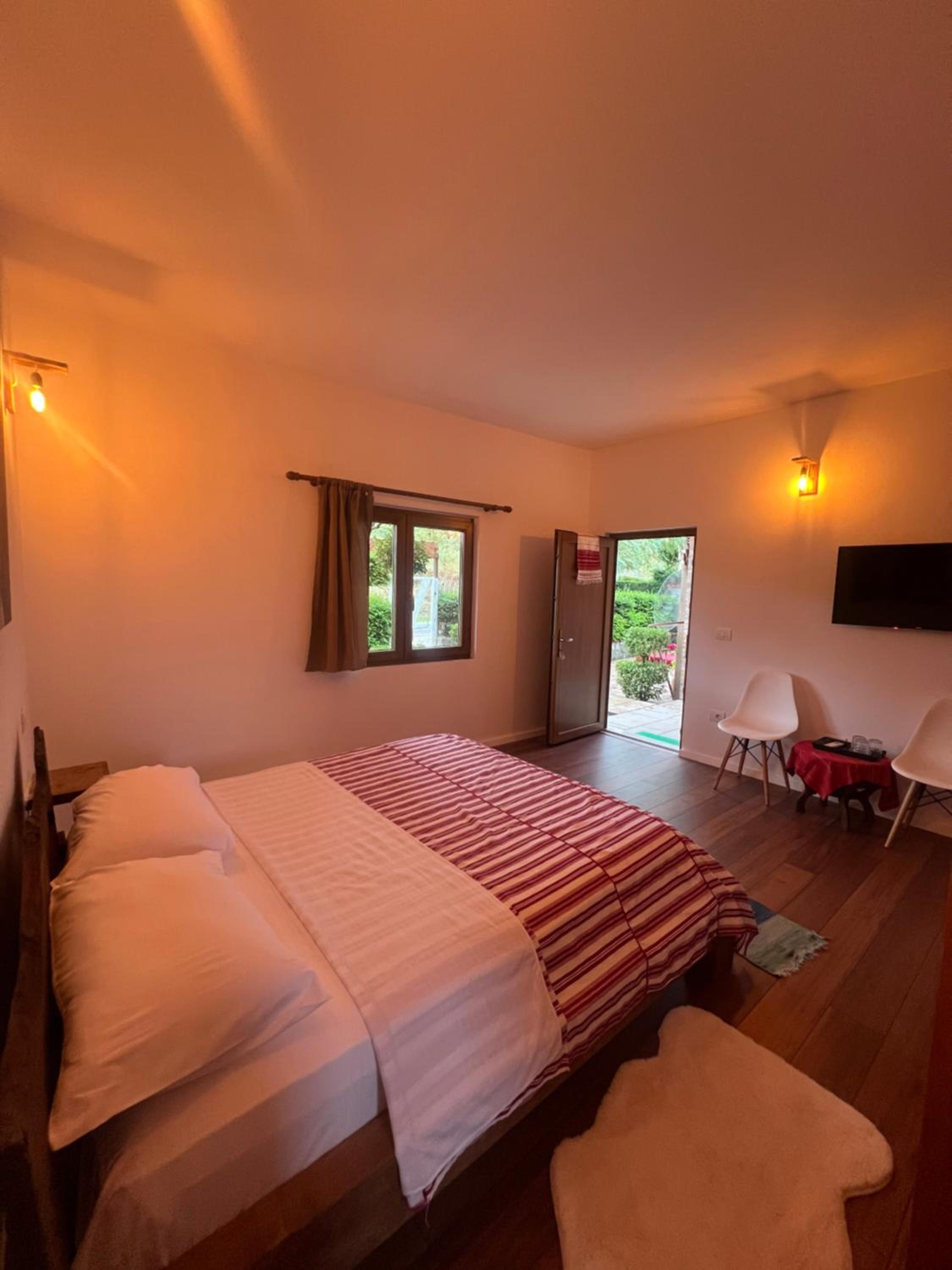 Hotel Guesthouse Koleci - agrotourism country - Image 1