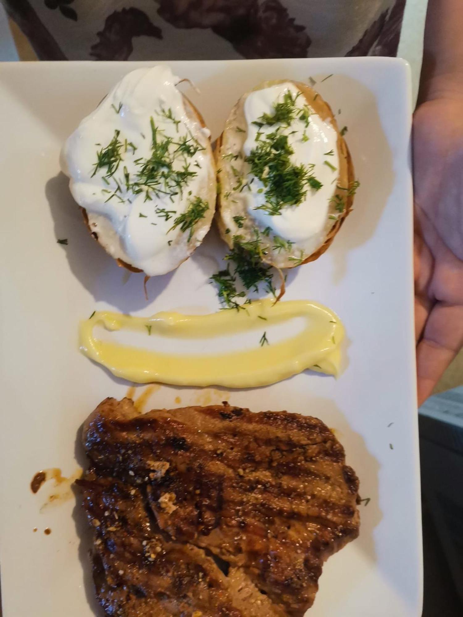Pensiunea La Taverna