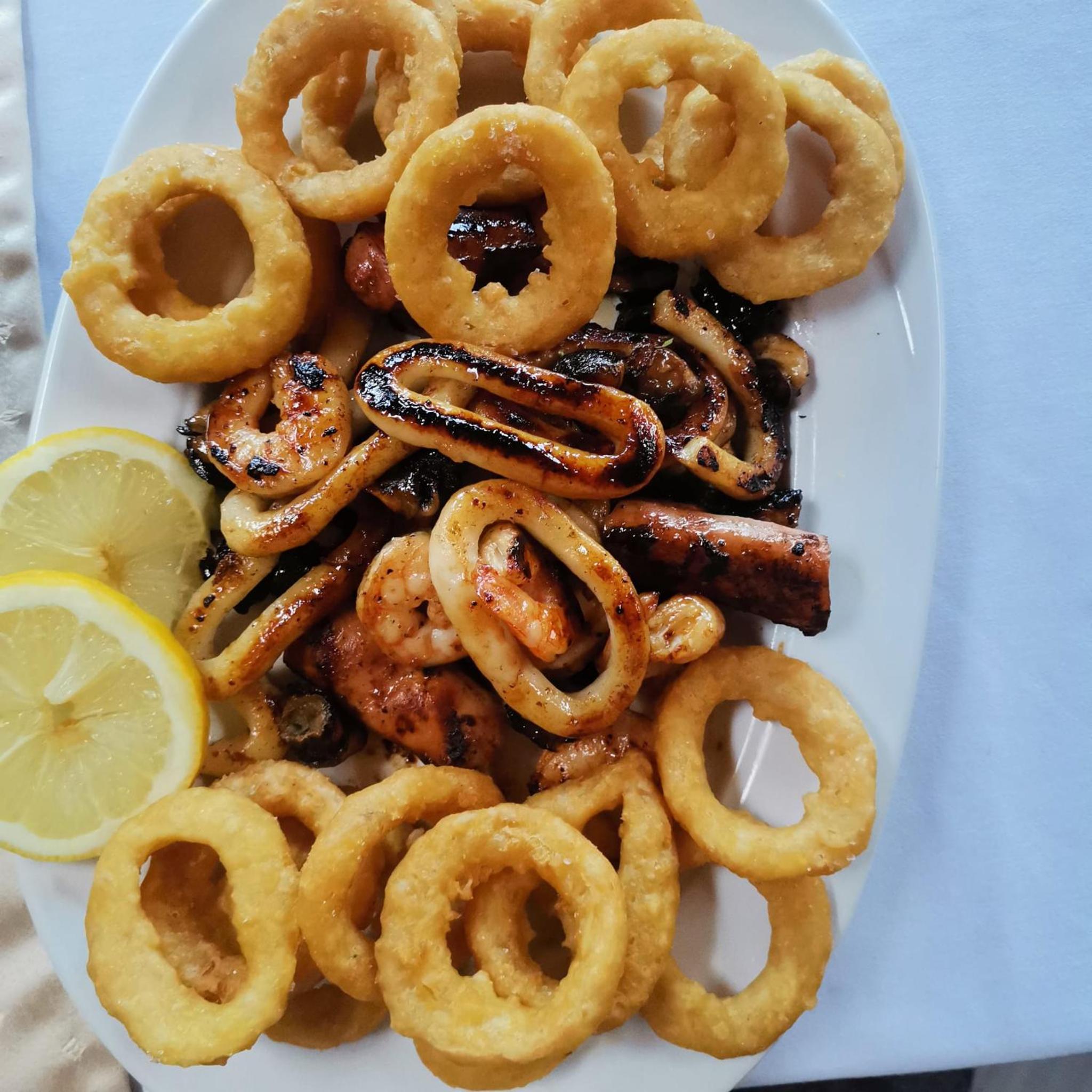 Pensiunea La Taverna