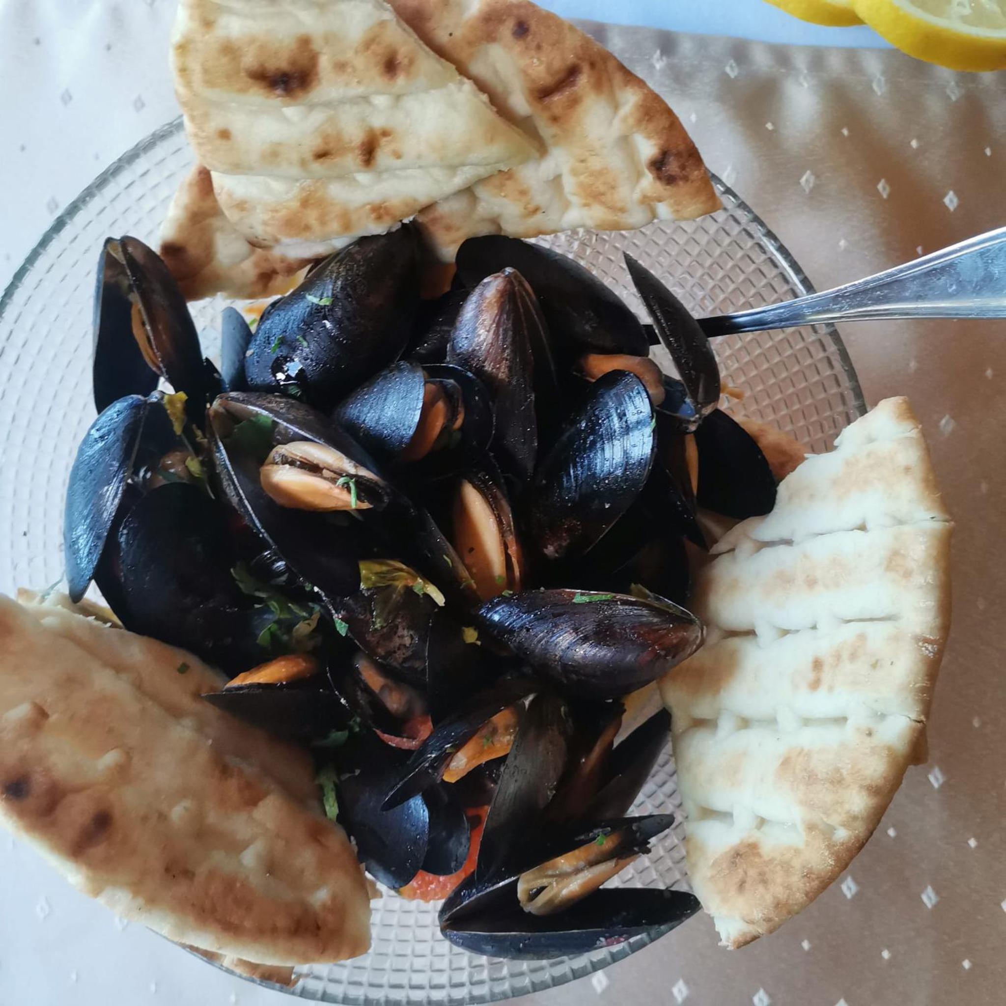 Pensiunea La Taverna