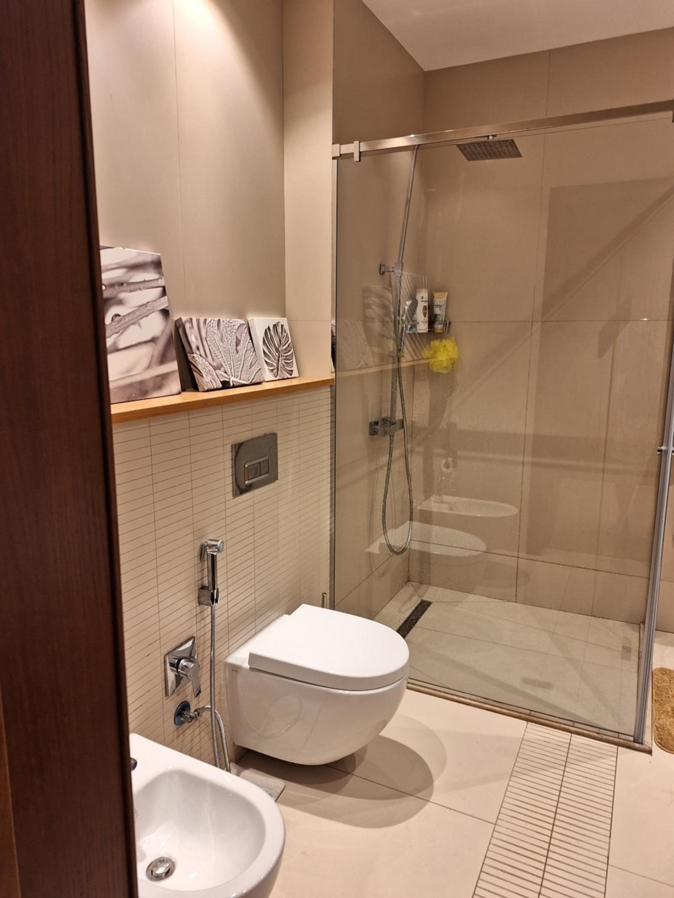 Sea Breeze White Villa 2