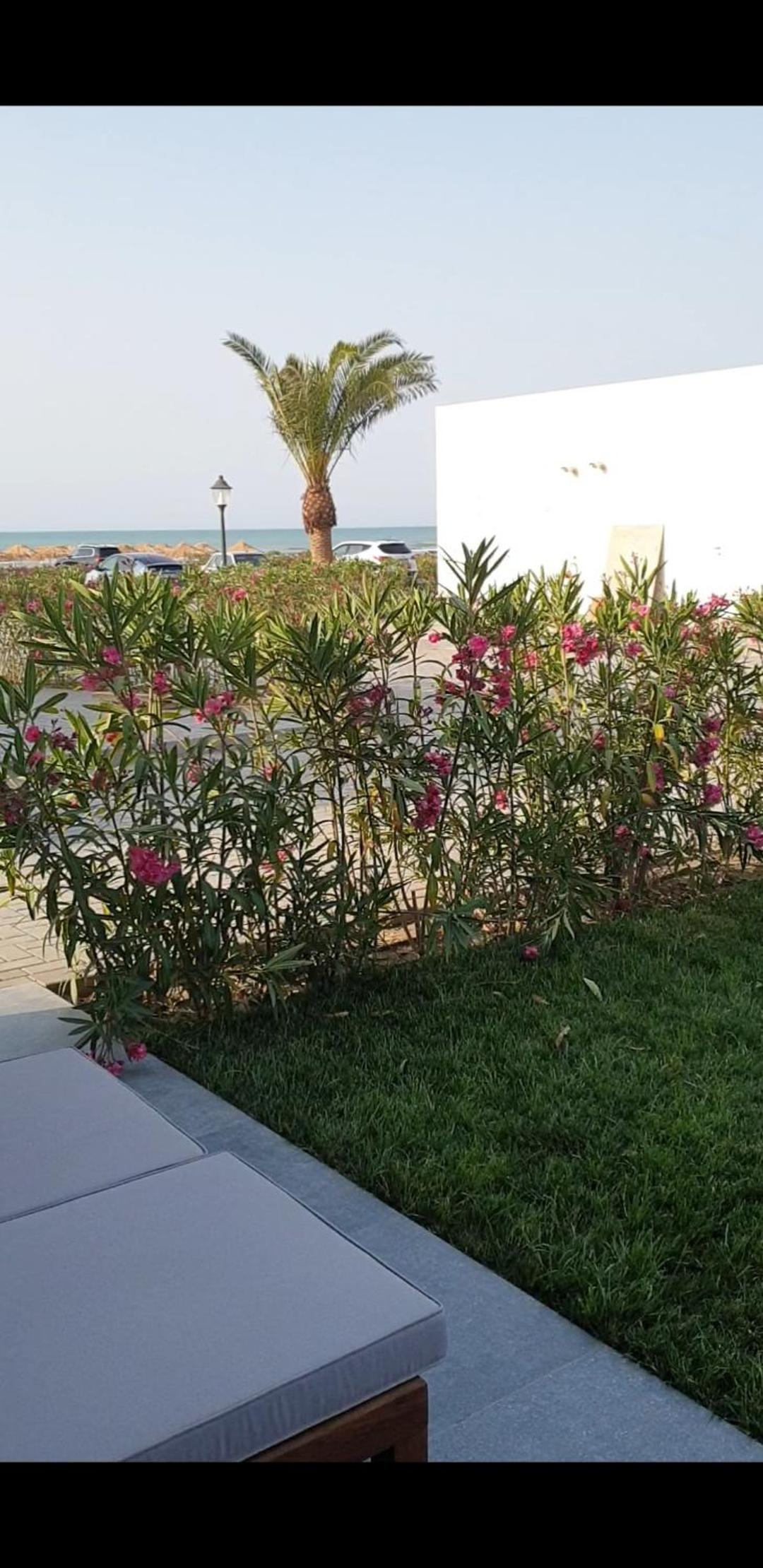 Sea Breeze White Villa 2