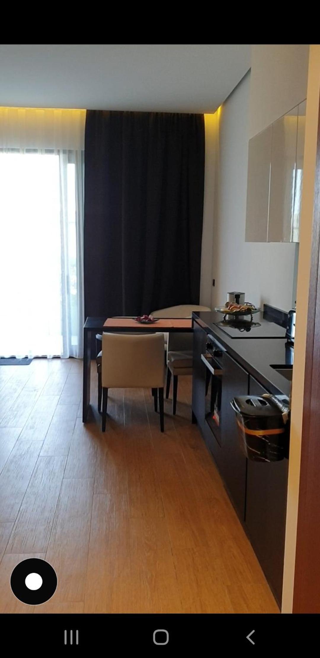 Sea Breeze White Villa 2