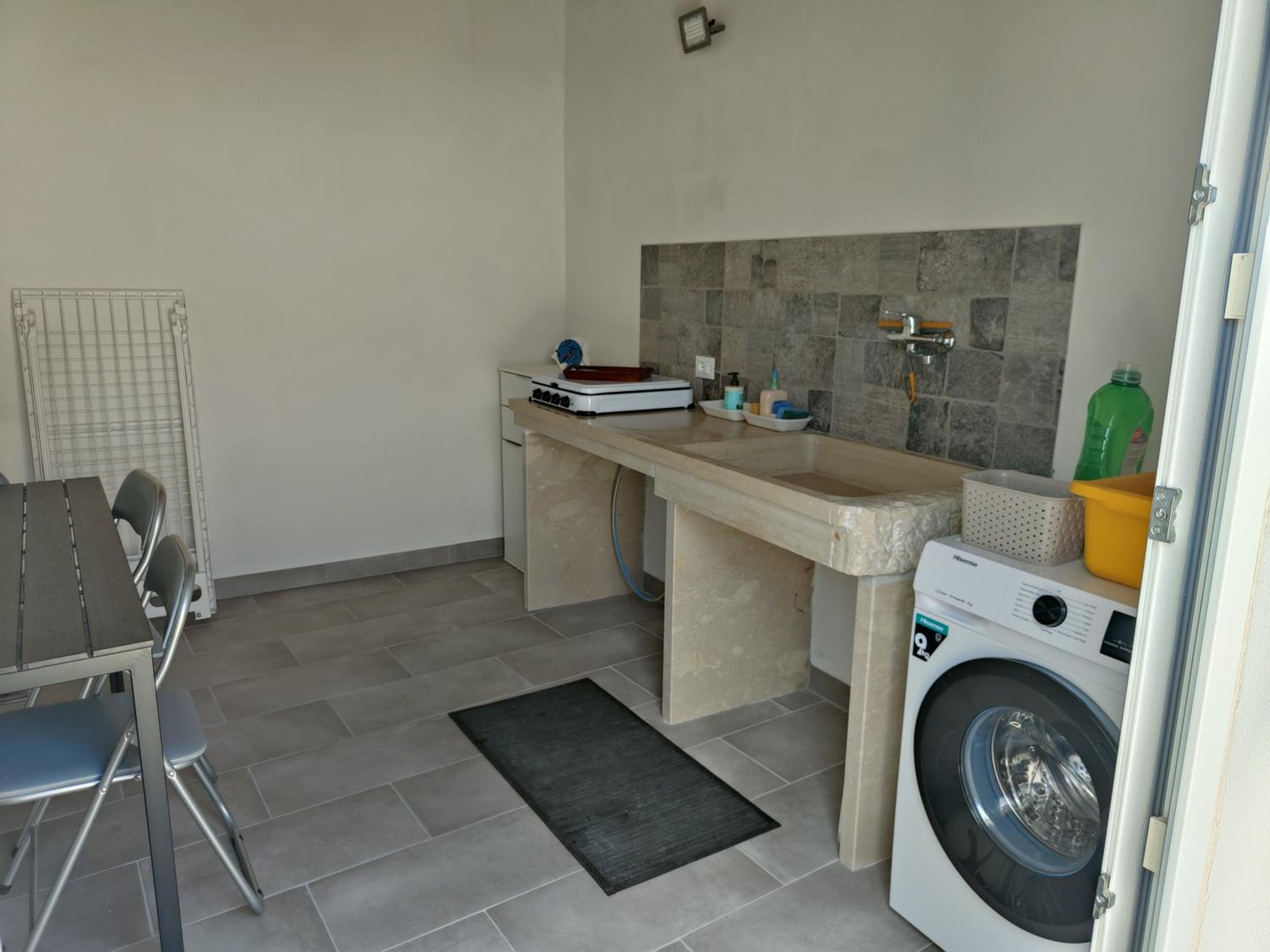 Photo 47