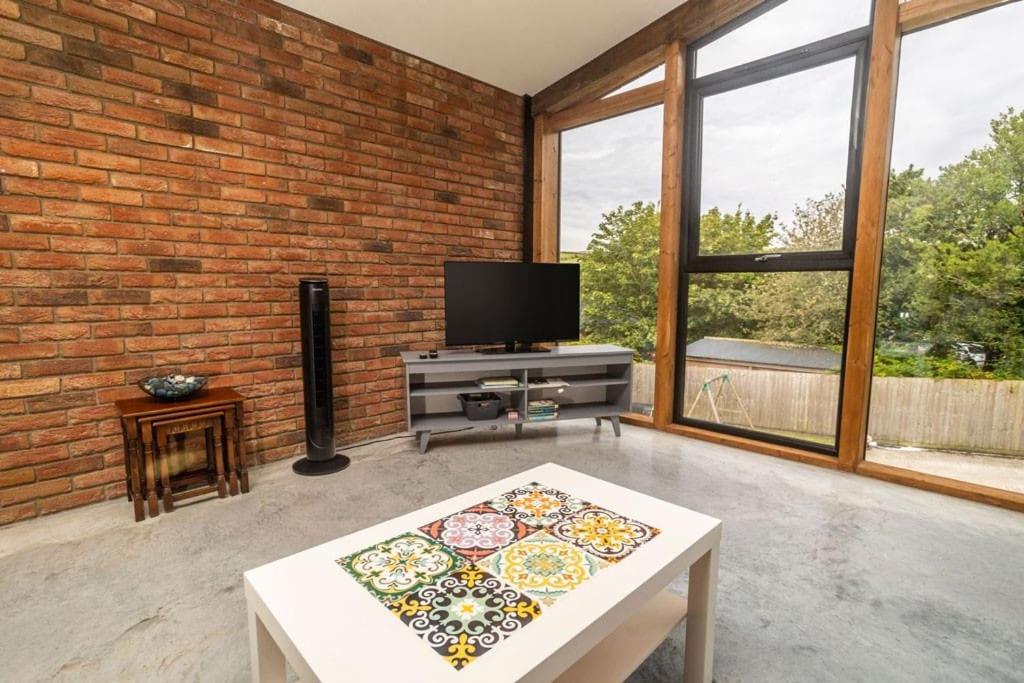 Great Cornish Coastal Retreat