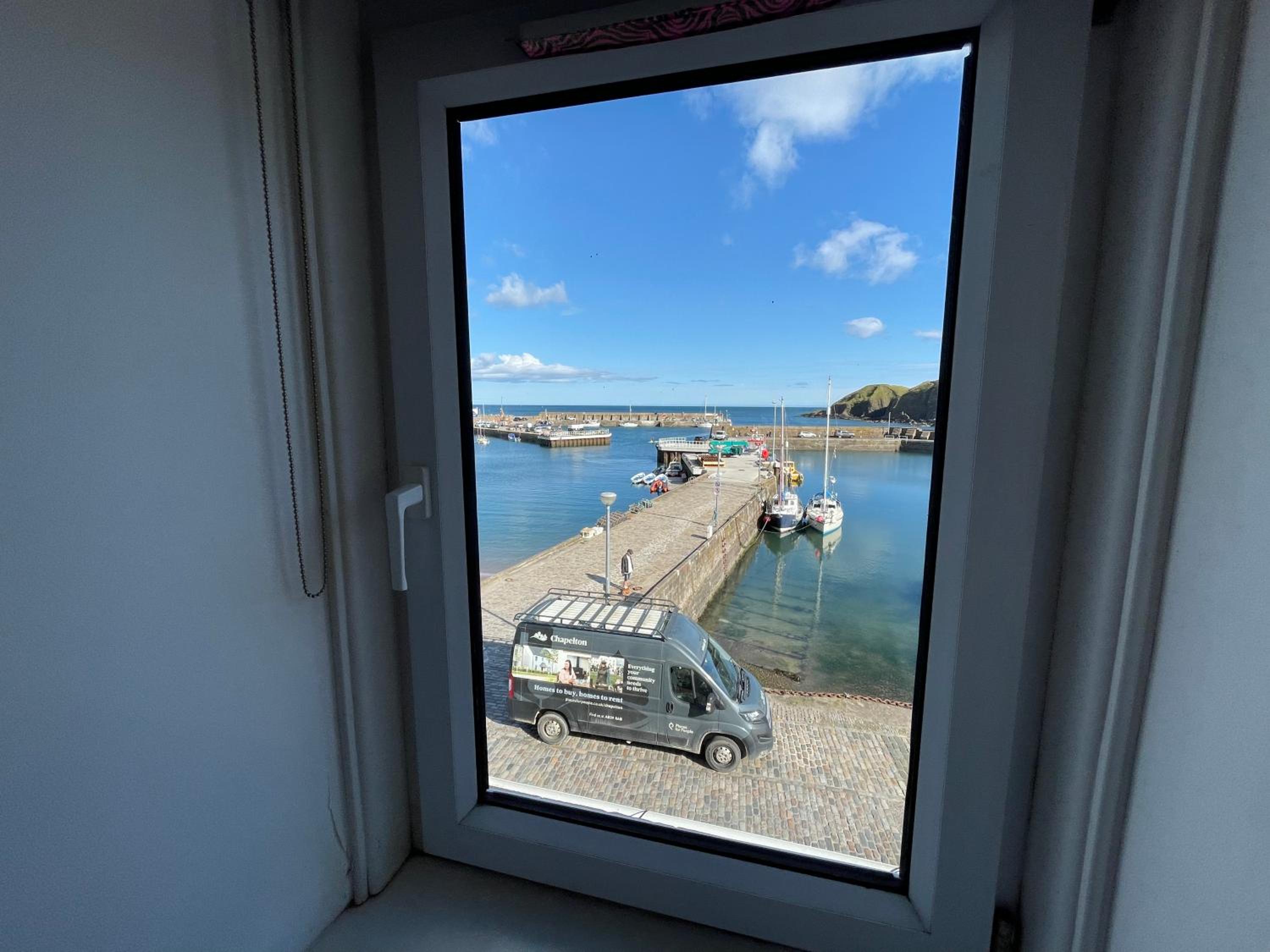 Shorehead Guest House