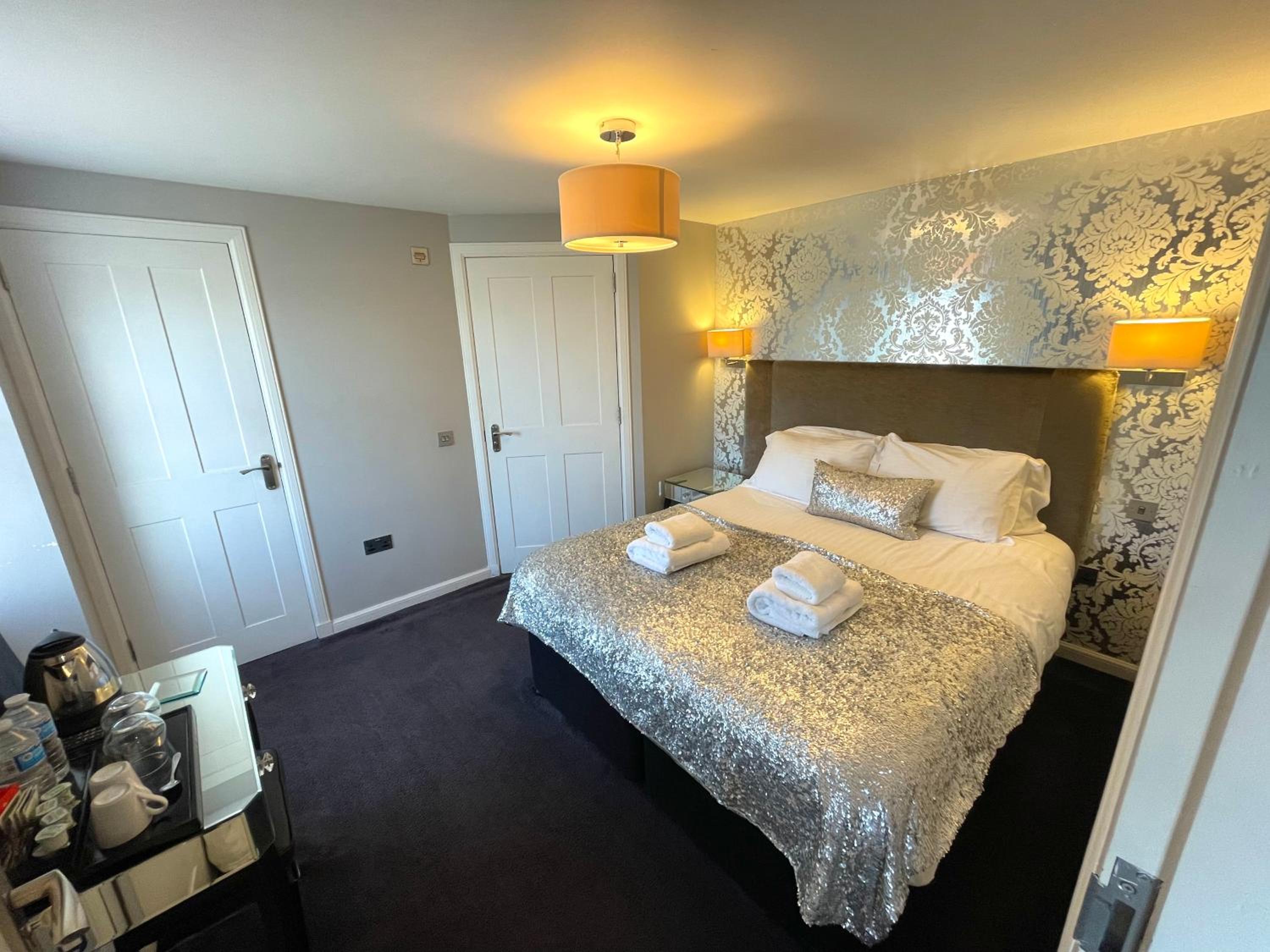 Shorehead Guest House