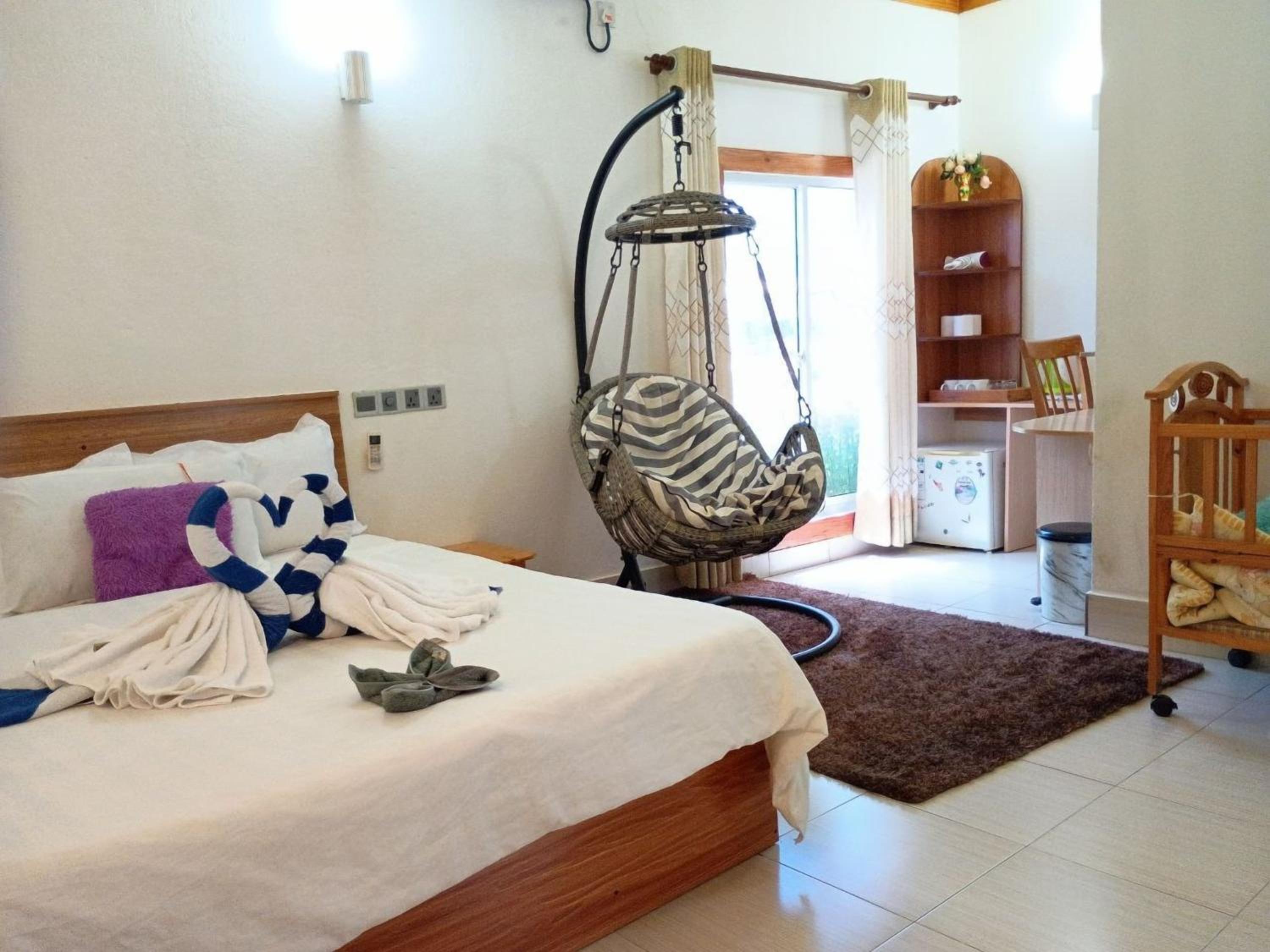 Olhumathi View Inn