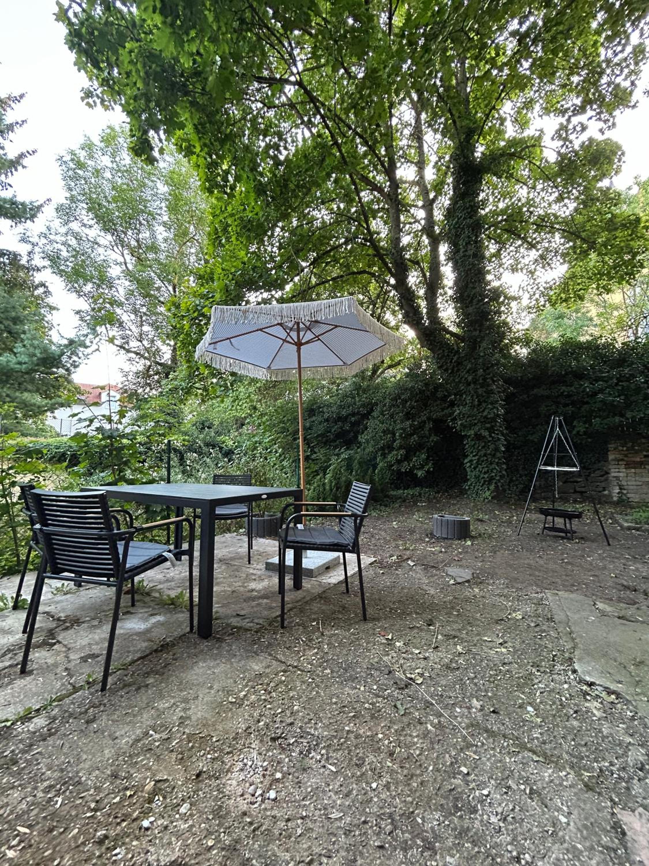 Zentrales Apartment mit Garten