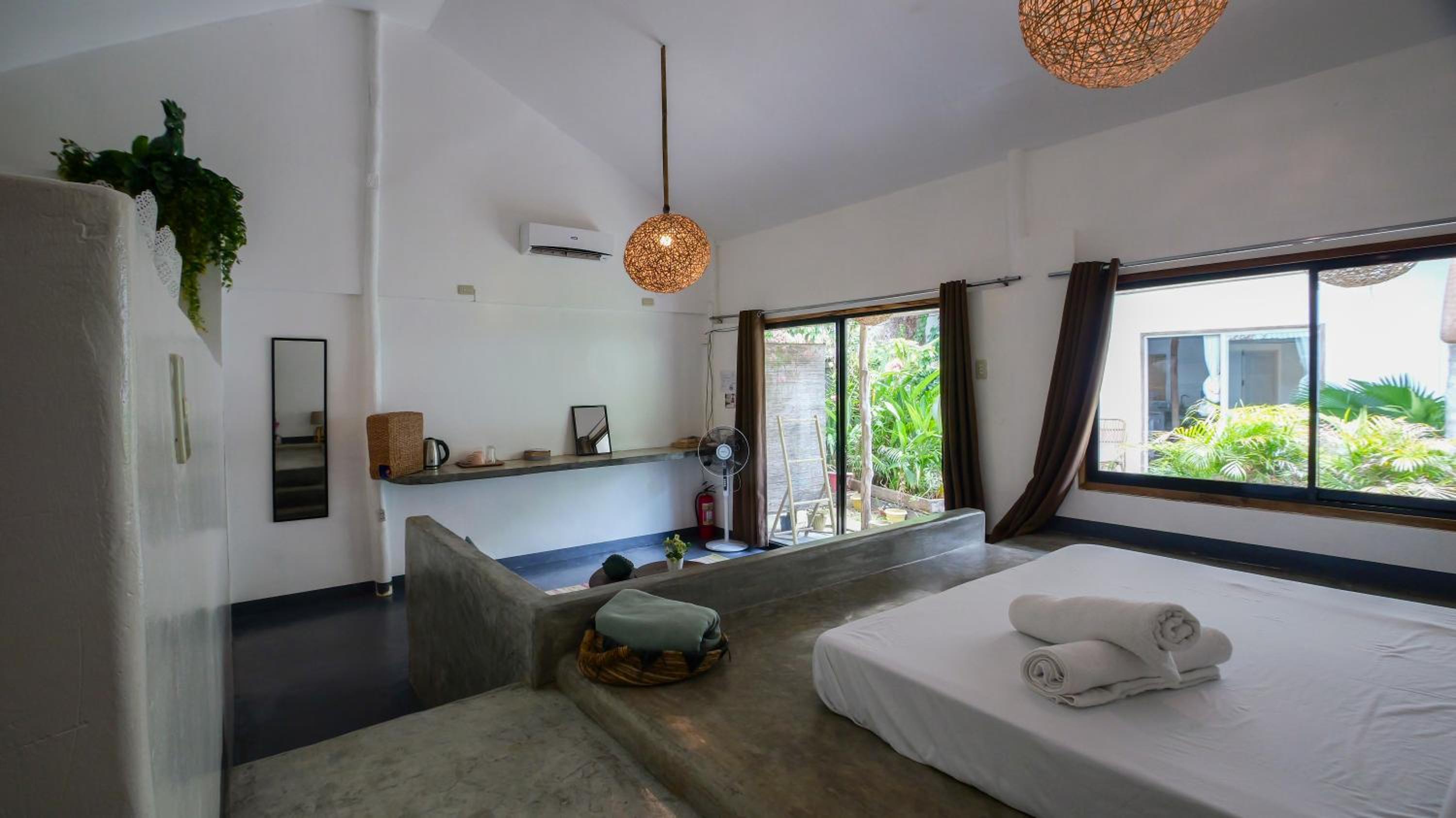 cozy room El Nido view 3