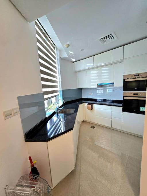 Private Cozy 1 bedroom flat view 3