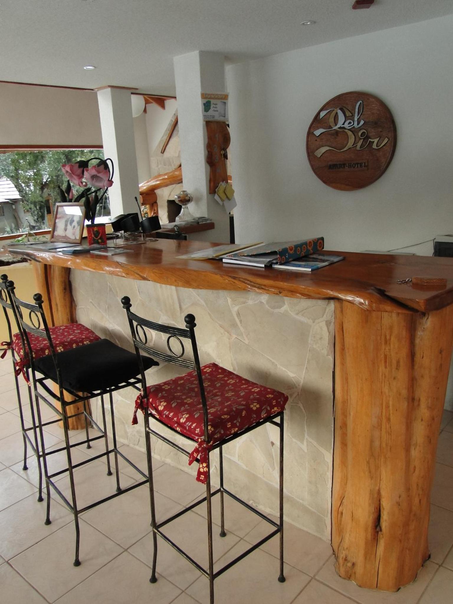 Apart Hotel y Hosteria del Sir