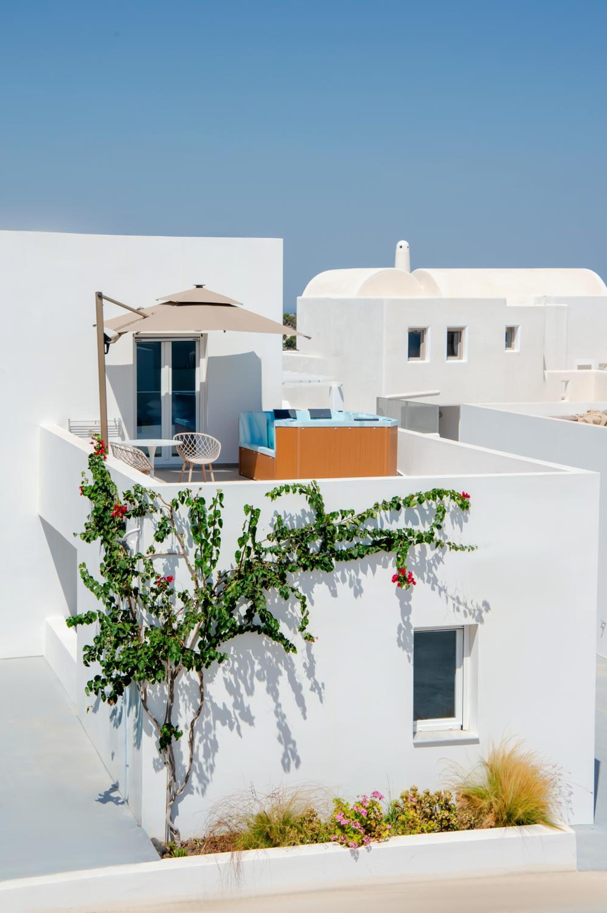 Eutixia Houses