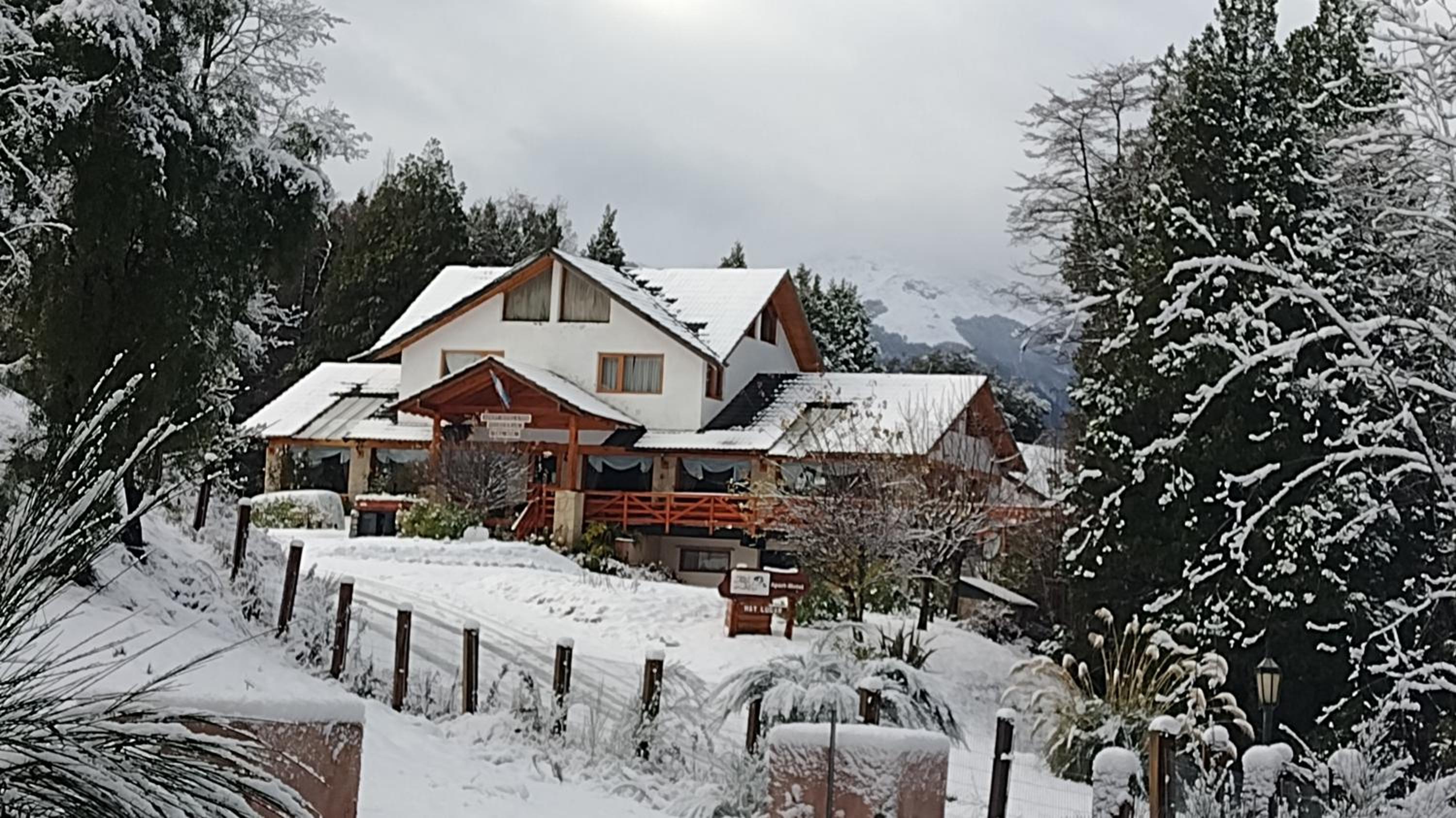 Apart Hotel y Hosteria del Sir