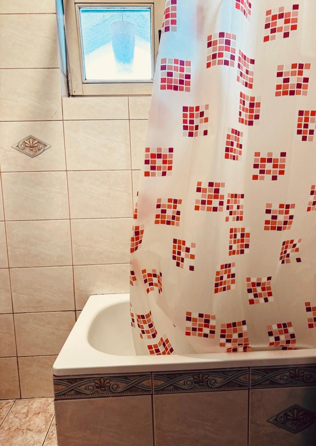Nona Apartment
