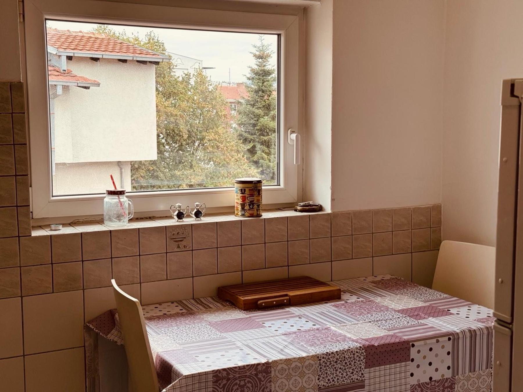 Nona Apartment