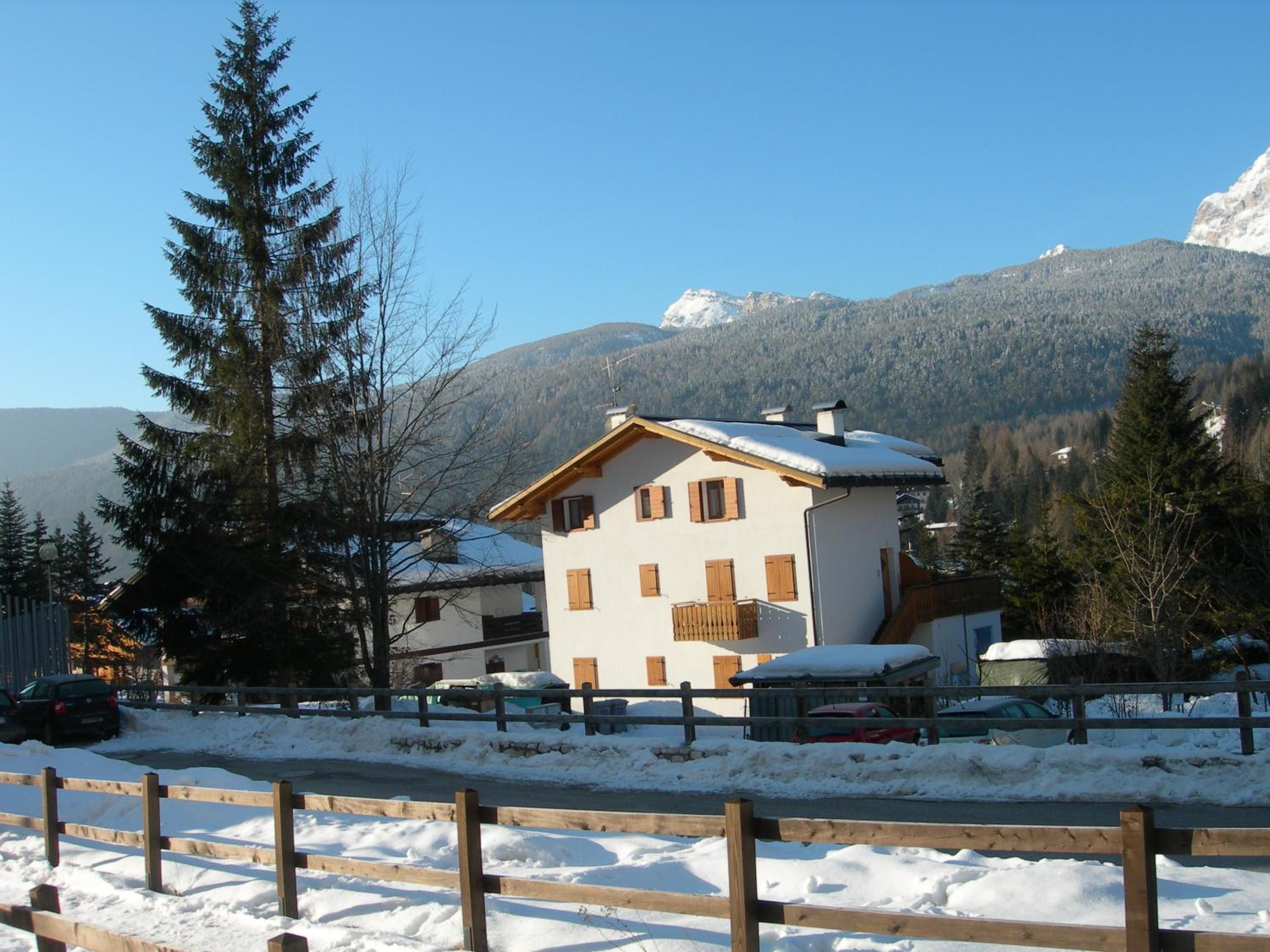 Photo 40