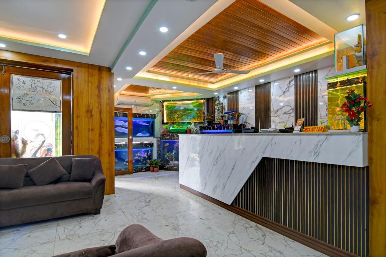 Mor Hotel Ashray-Behind Swargadwar-Lift- Wifi with Restaurant Facilities-Near Golden Beach & Temple -Best Selling & Best Choice of Travellers view 3
