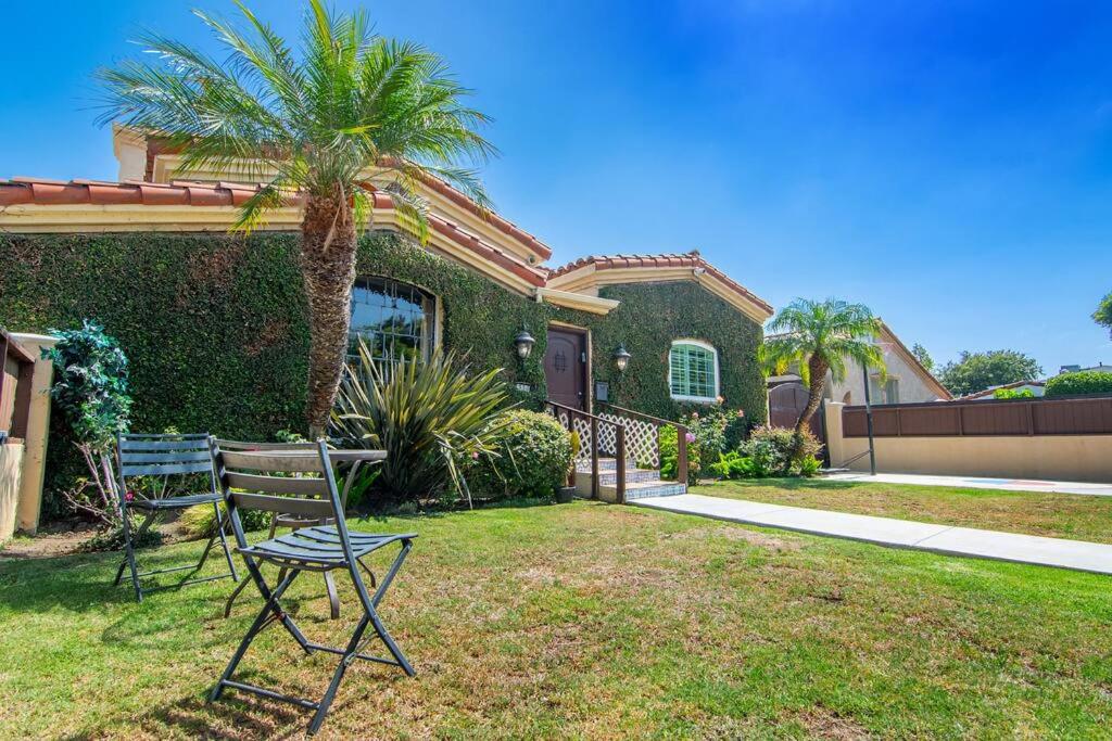 Spacious 6-Bedroom LA Home with Fire Pit, Kids' Playground, and Outdoor Dining