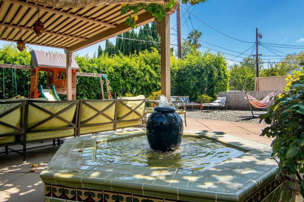 Spacious 6-Bedroom LA Home with Fire Pit, Kids' Playground, and Outdoor Dining