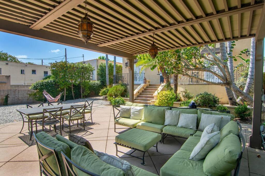 Spacious 6-Bedroom LA Home with Fire Pit, Kids' Playground, and Outdoor Dining
