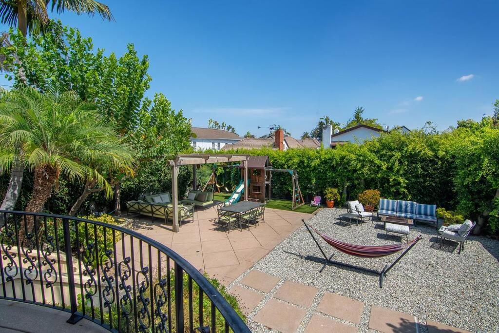 Spacious 6-Bedroom LA Home with Fire Pit, Kids' Playground, and Outdoor Dining