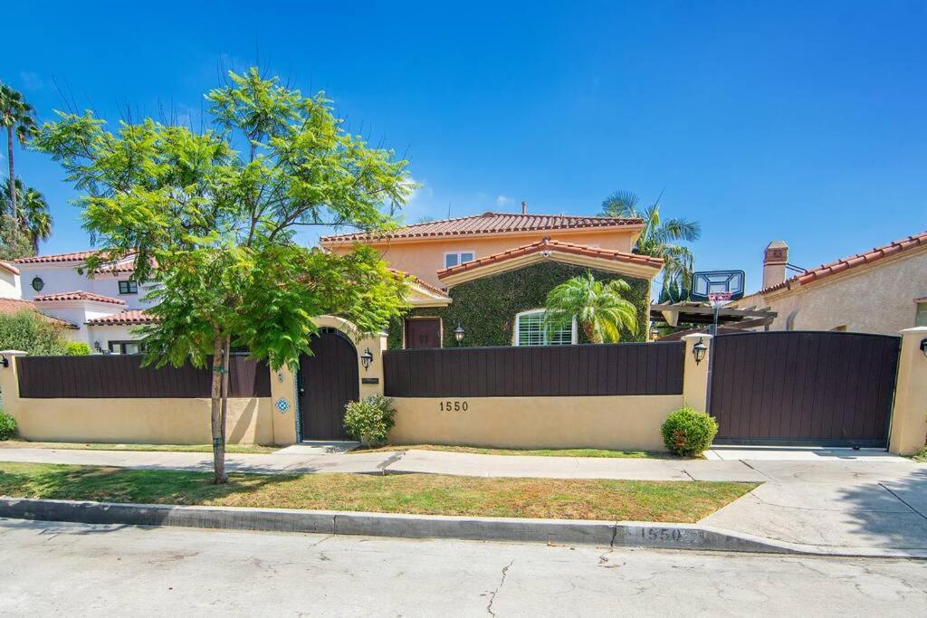 Spacious 6-Bedroom LA Home with Fire Pit, Kids' Playground, and Outdoor Dining