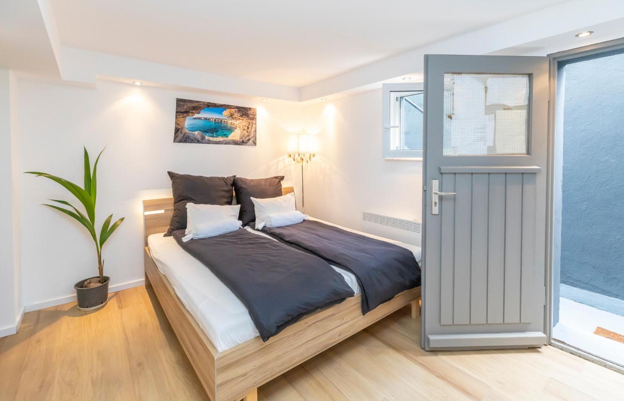 Traumhaftes Ferienhaus mit zwei Einheiten fur bis zu 10 Personen - Property Image 9