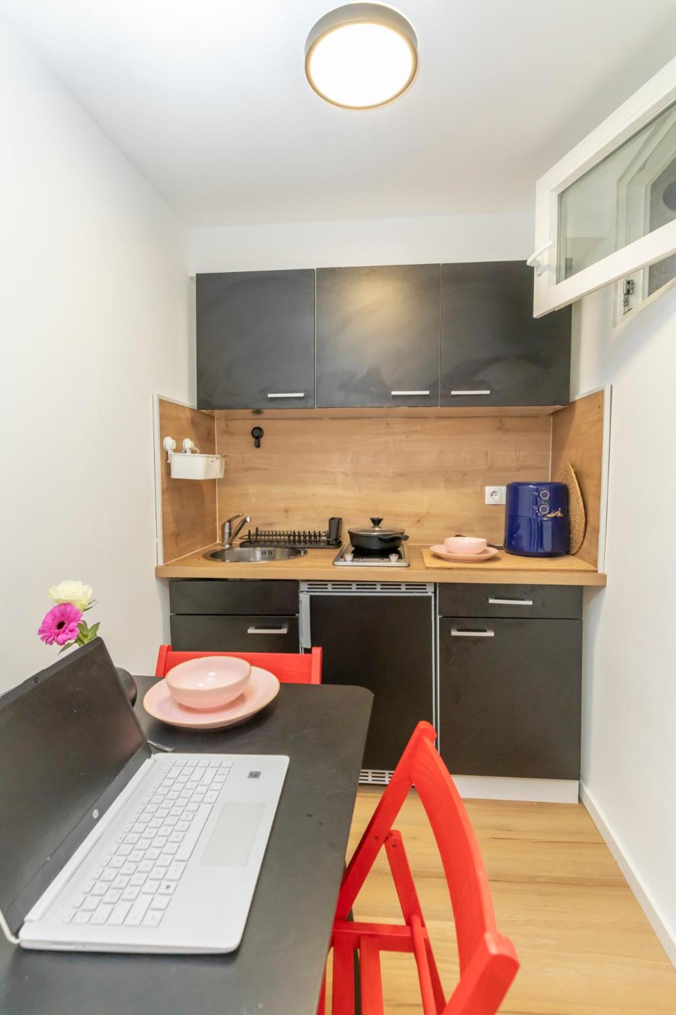 Traumhaftes Ferienhaus mit zwei Einheiten fur bis zu 10 Personen - Property Image 8