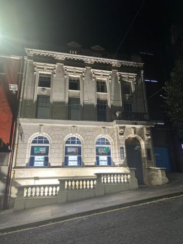 Hotel Diamond House Apartments - Image 1