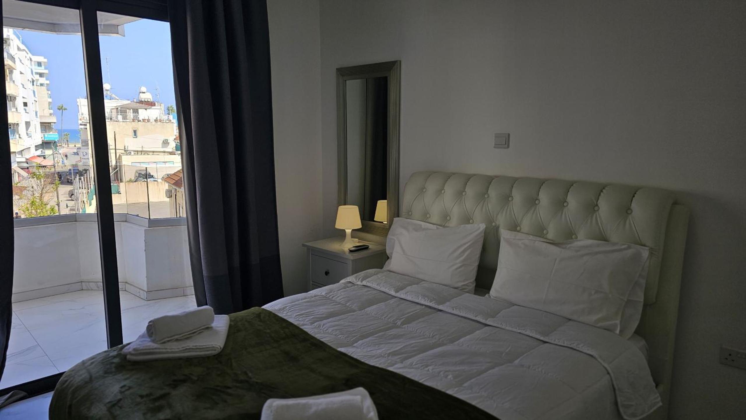 STAY Jewels Apartment