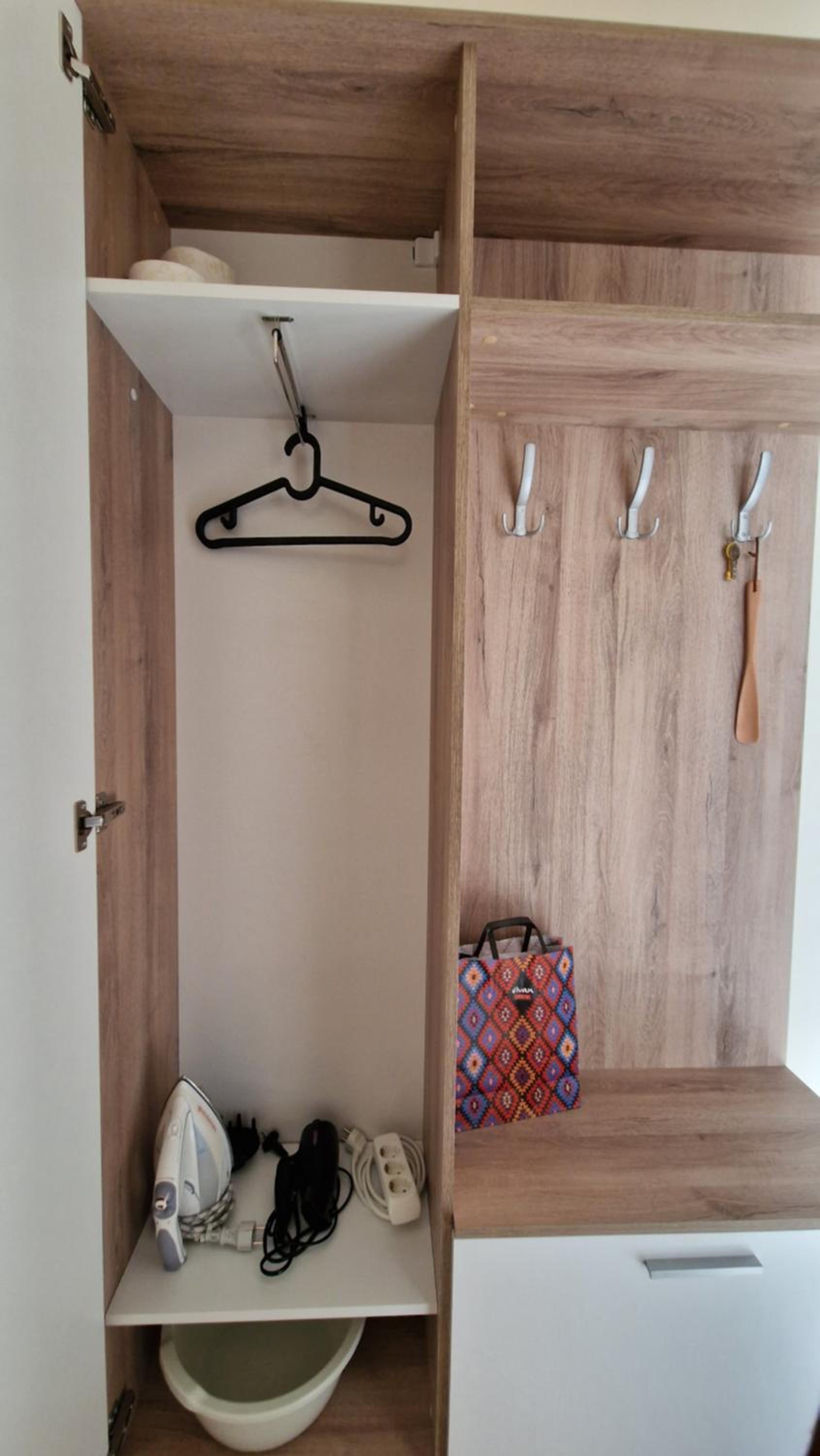 Photo 32