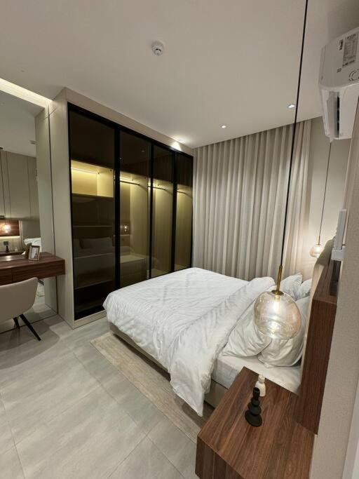 Cozy 3-Bedroom Appartment
