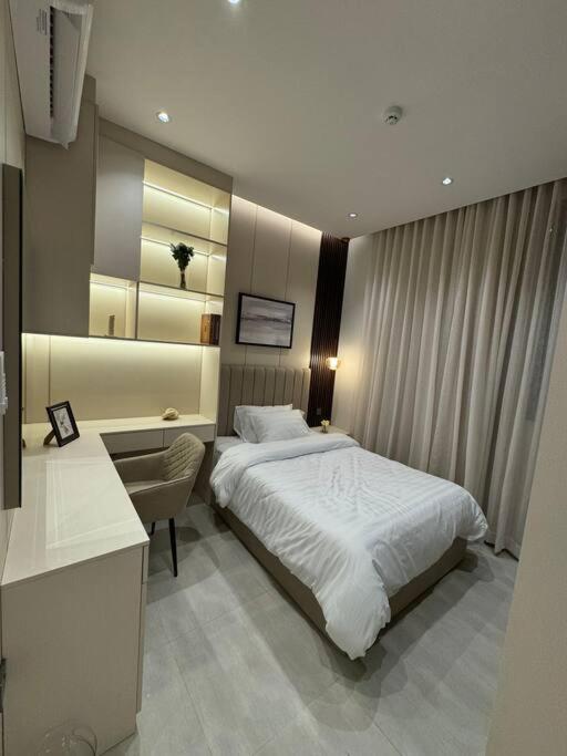 Cozy 3-Bedroom Appartment