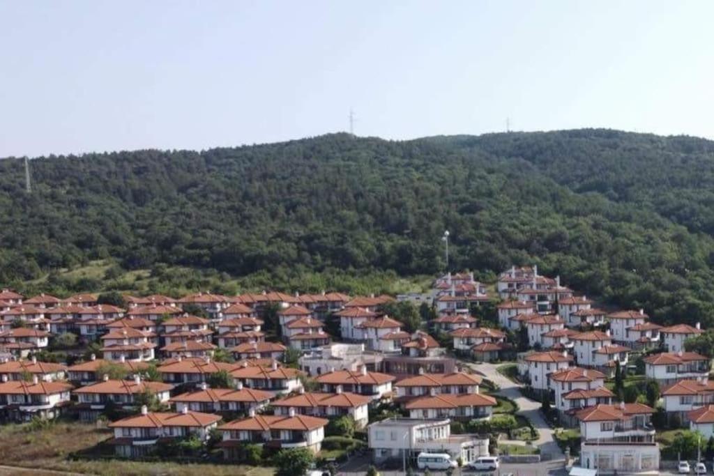 Bay view villas sunny beach entire villa