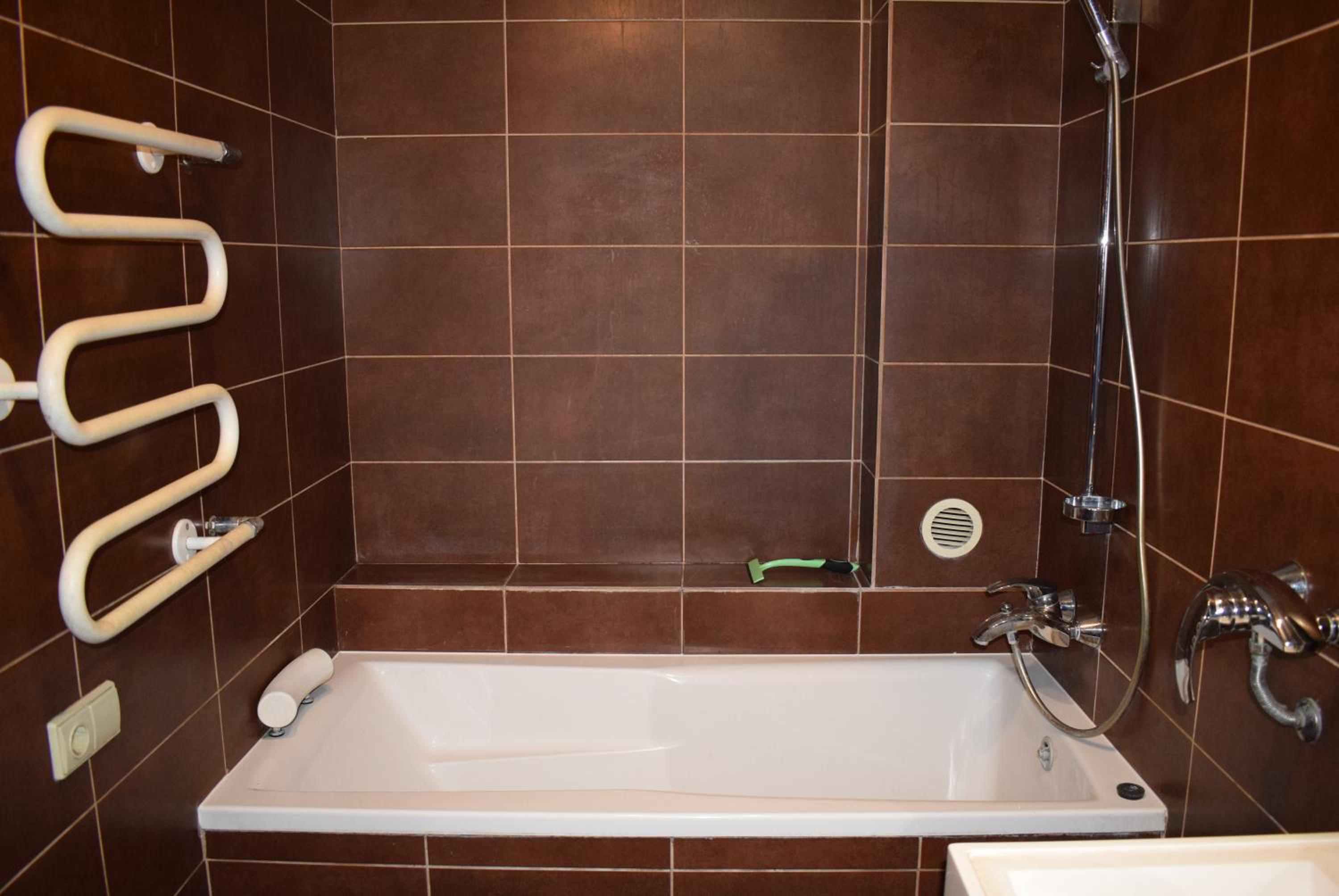 BOSTONA Flat view 5