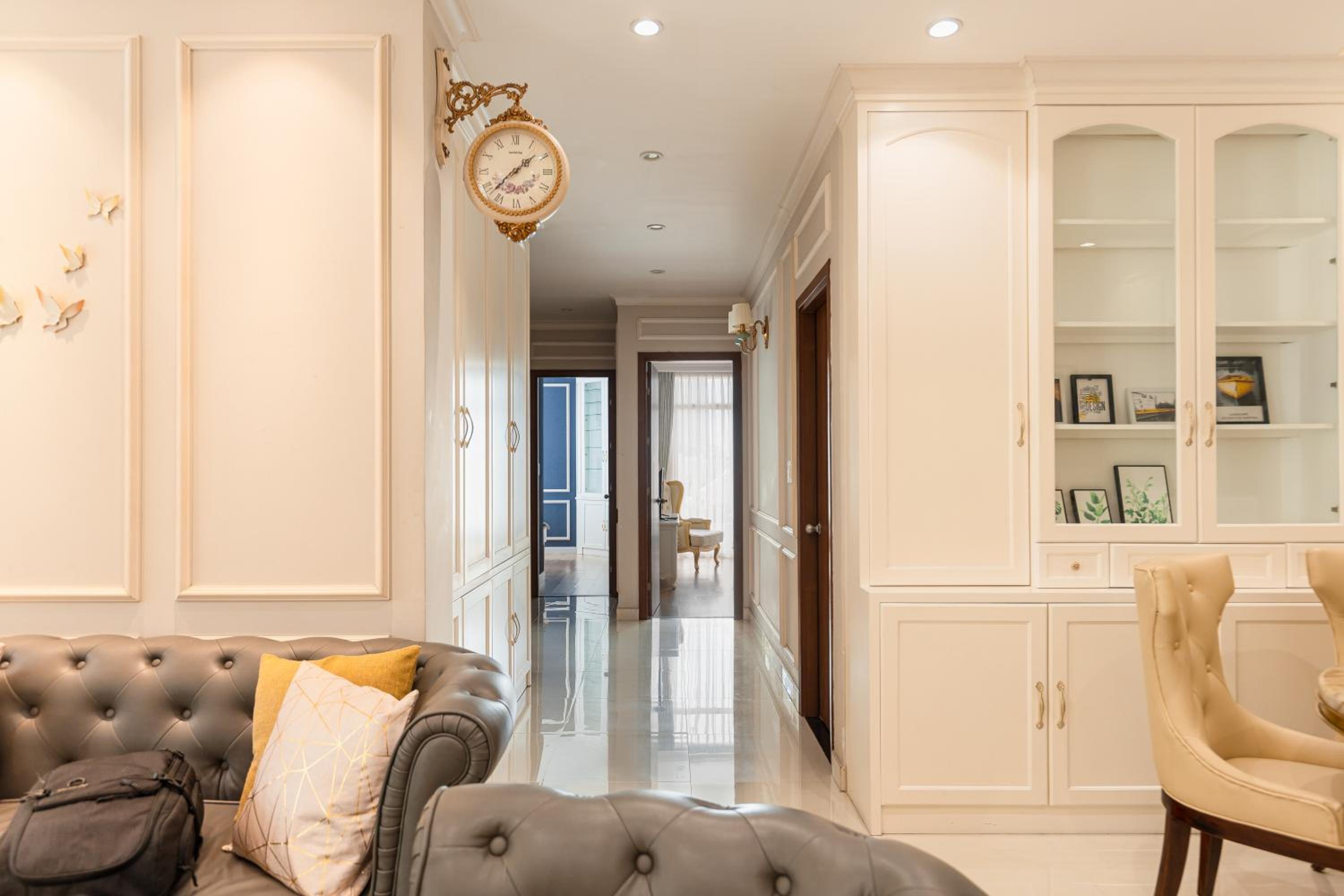 Spacious 4BR apat at Saigon Centre with pool, supermarket, view