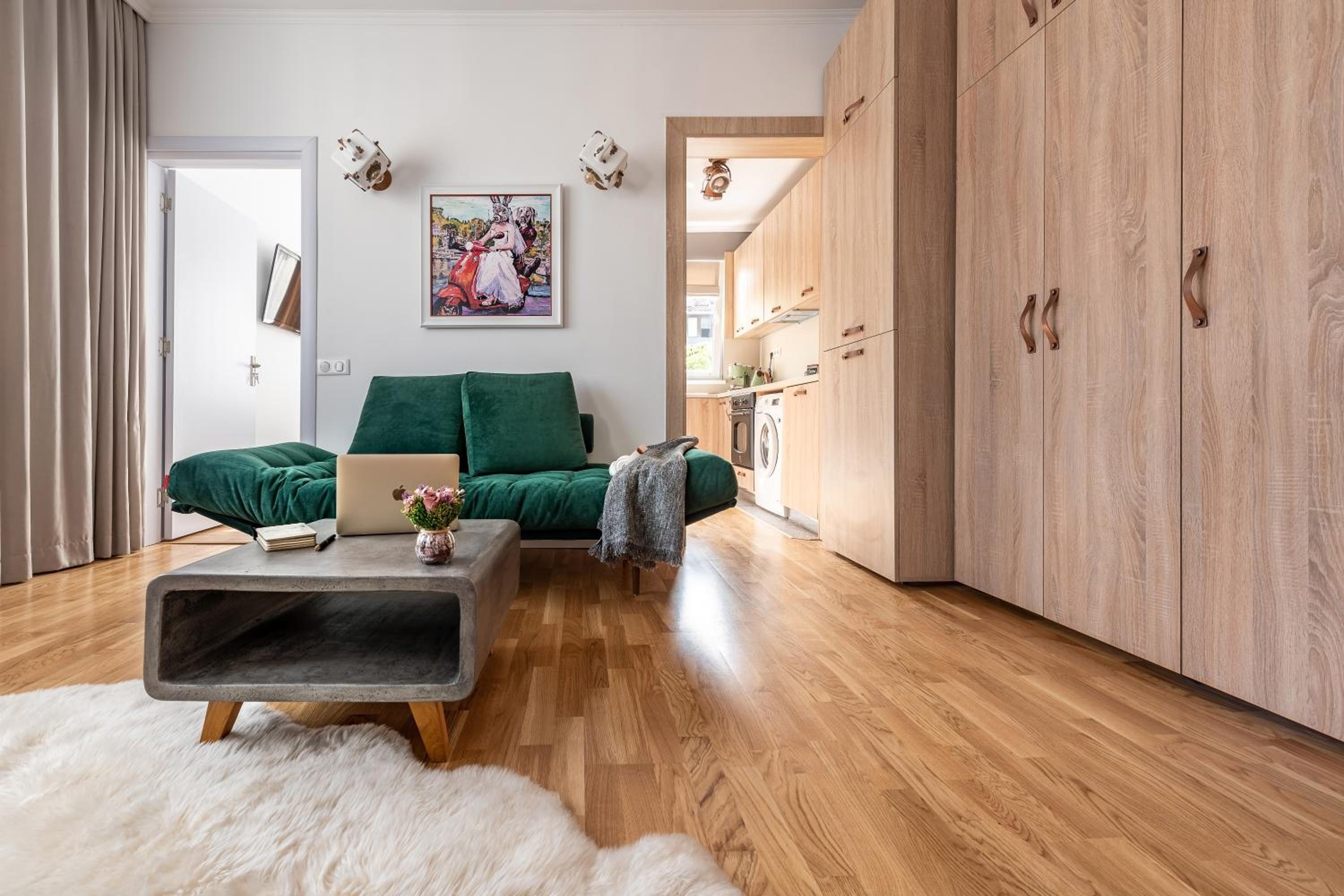 Top Location & Style Vespa Apt in the Heart of Sofia